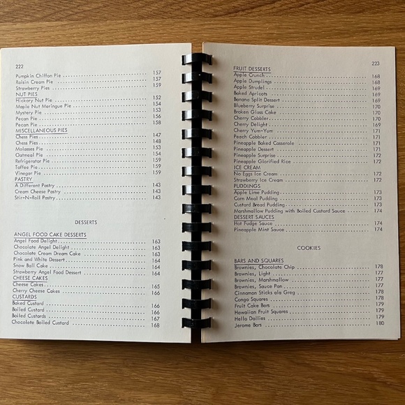 Lot of 2 Vintage Chattanooga Chew Chew Cookbooks Historic Chattanooga Tennessee - Picture 7 of 16